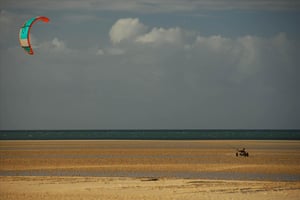 Coloured Sands / Elim Beach - Kitesurfing in Far North Queensland, Australia // Kiterr.com