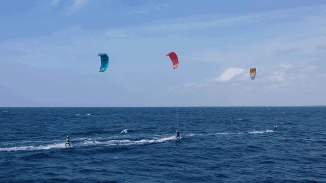 Happy Kite Camp - kitesurfing camp, Sicily, Italy // Kiterr.com