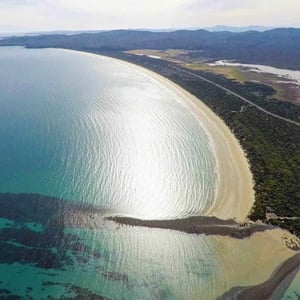 a drone shot of Bakers Beach in Tasmania  // kiterrcom
