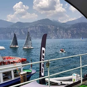 Kiteboarding in Lake Garda, Italy - photo by Easykite.it // Kiterr.com