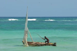 Local fisherman - Watamu, Kenya - image Antongiulio Manieri // Kiterr.com