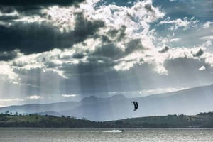 kiteboarding near Hobart in Tasmania  // kiterr