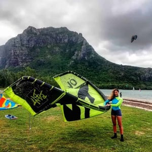 Mauritius-Surf-Holidays-kitesurfing-school-lessons-Kiterr-15