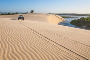 Buggy tour through the sand dunes - kiteboarding in Cumbuco, Brazil | Kiterr.com