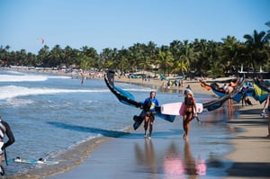 Bozo Beach, buzzin but still pretty chilled comparing to the other kitesurfing beaches of Cabarete - Kitesurfing in Cabarete, Dominican Republic | Kiterr.com