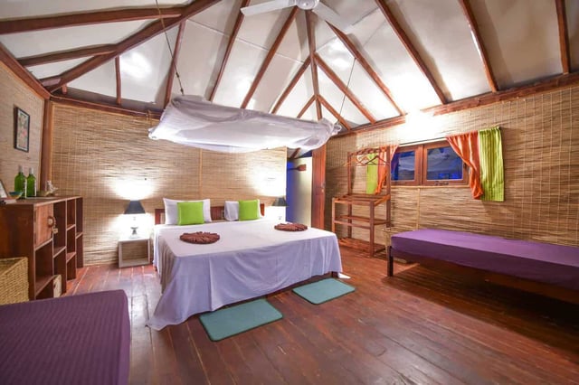 Kitesurfing Lanka - Kitesurfing school & resort - Kalpitiya, Sri Lanka // Kiterr.com