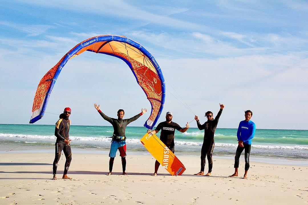 The best kiteboarding spots in Iran - photo Iran Kitesurfing // Kiterr.com