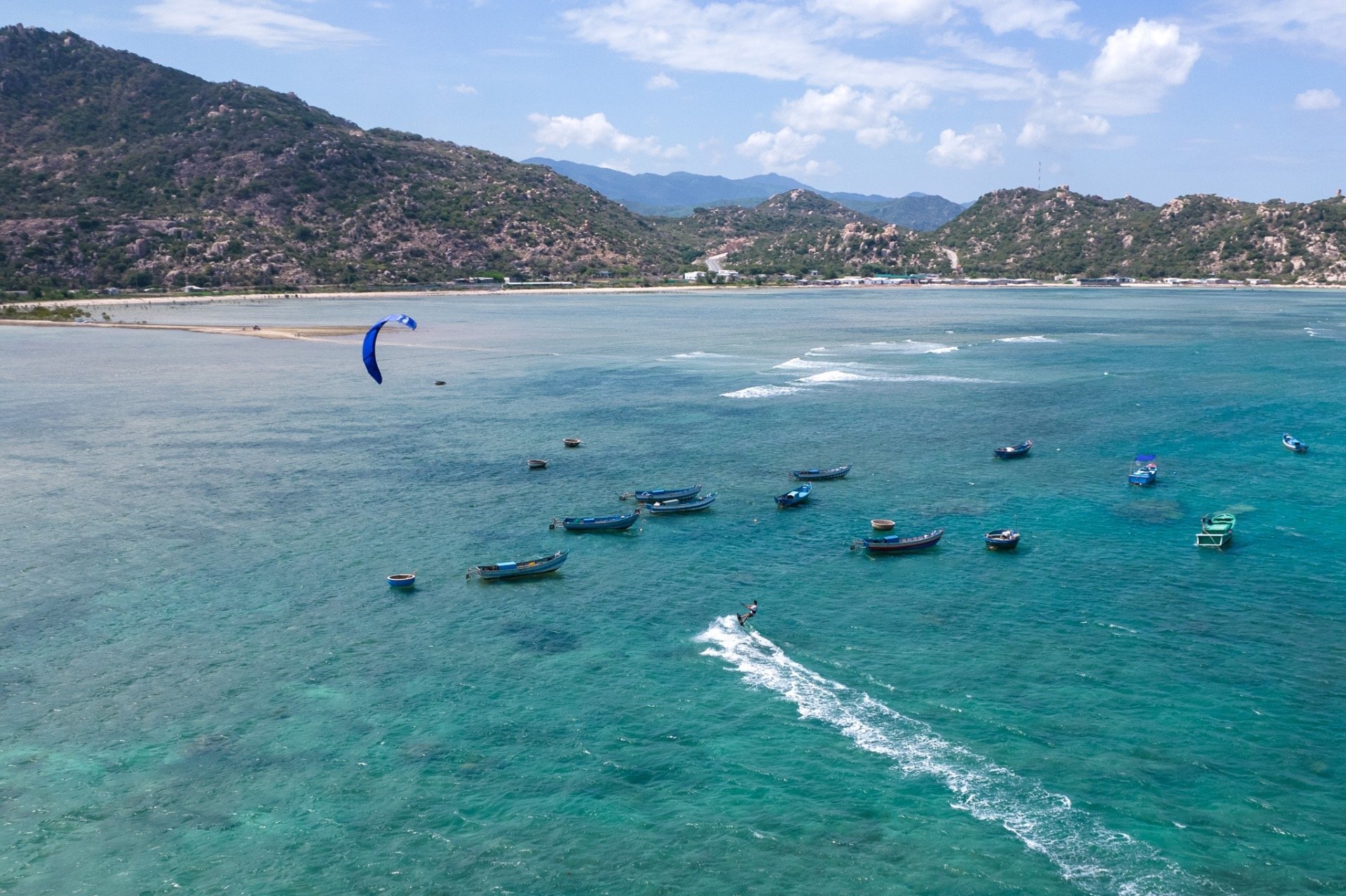 Mui ne deals kitesurfing