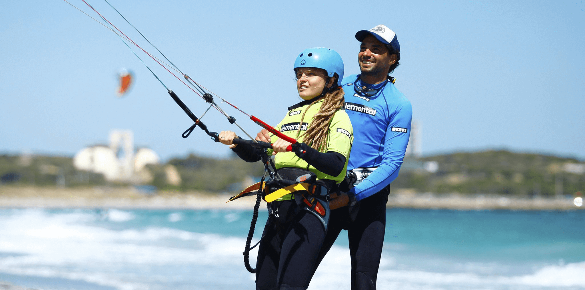 Kitesurfing schools, kitesurfing camps & kite stays //